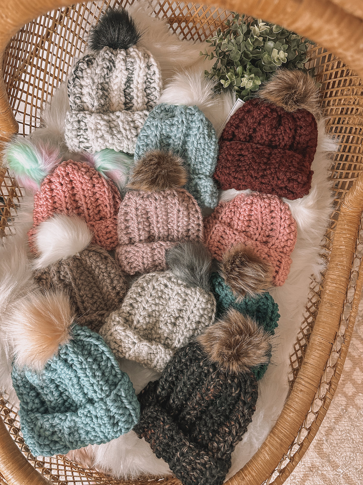 Hart Strings Small Chunky Crochet Toque