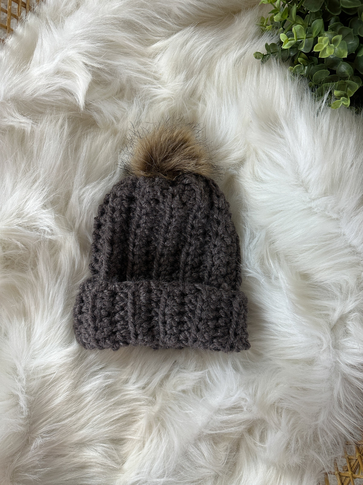 Hart Strings Medium Chunky Crochet Toque