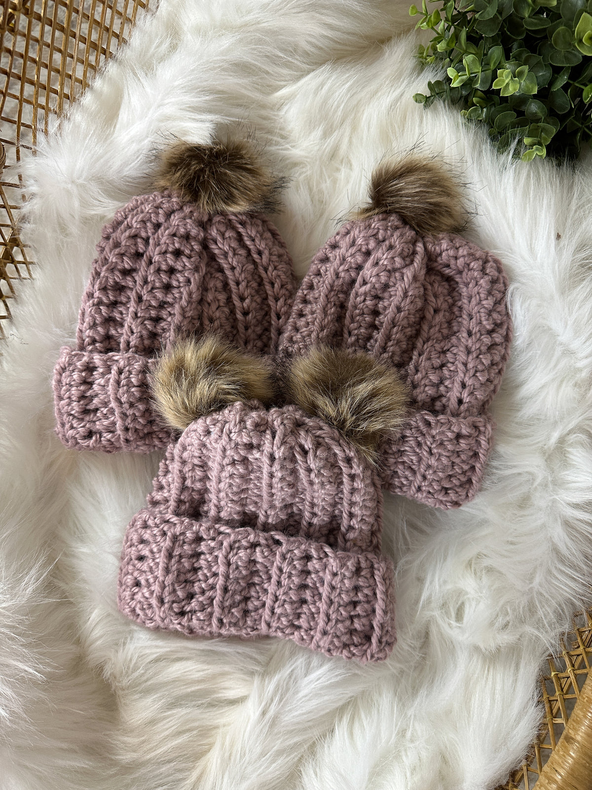 Hart Strings Medium Chunky Crochet Toque